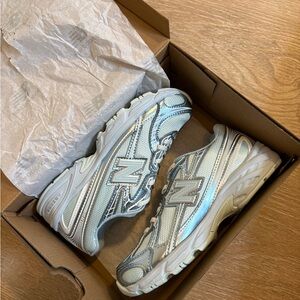 NIB Kidd New Balance 740 Bunjee Lace Sneakers Sz 13